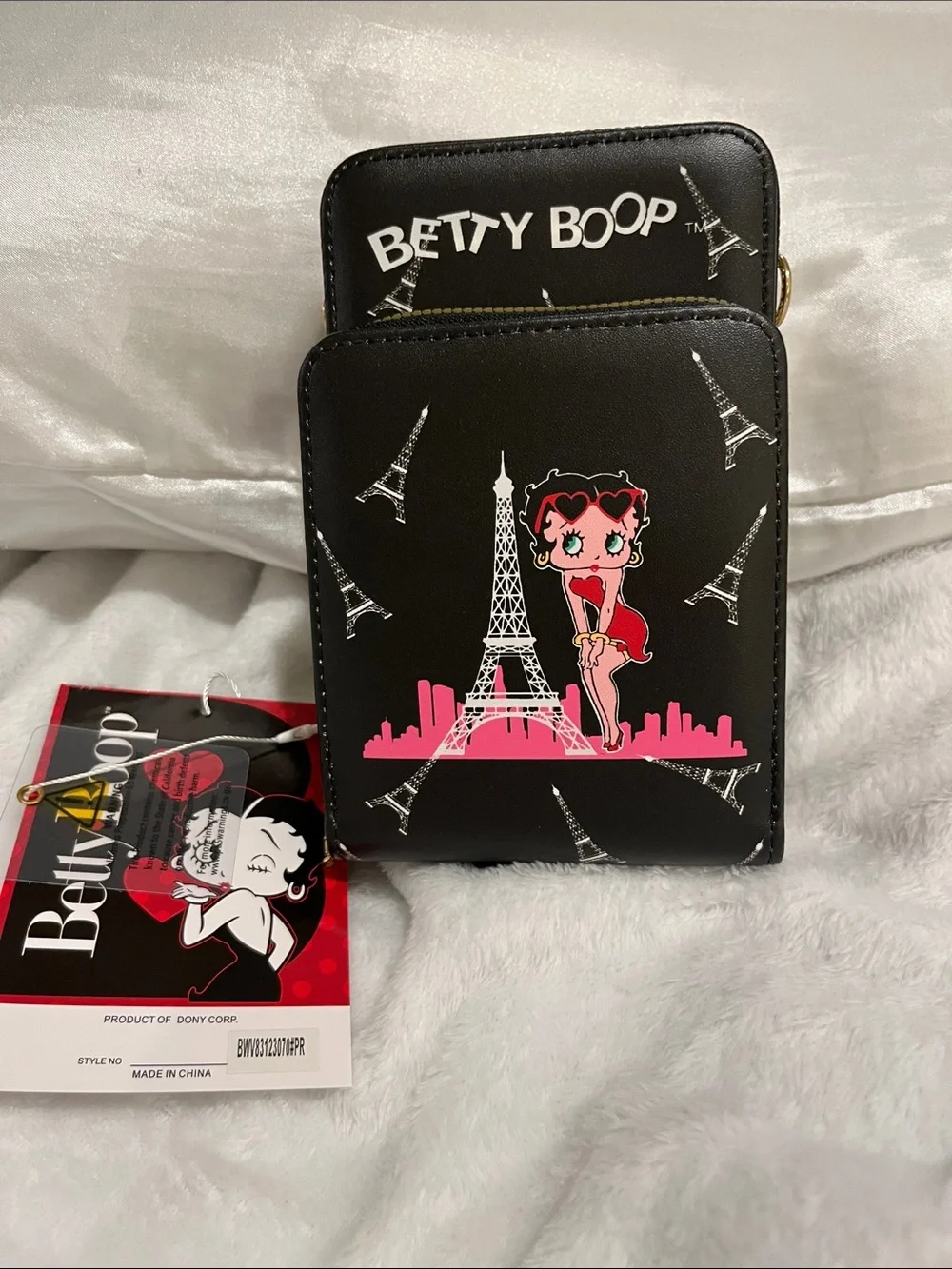 Betty Boop Black Phone Wallet Case with Pink Eiffel Tower Graphic